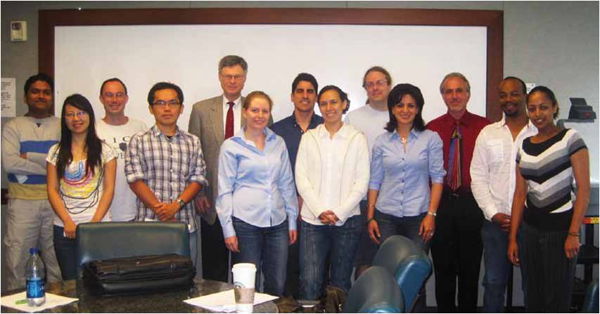 Verduzco Laboratory to host participants from REU, RET, and REHSS programs (2016)